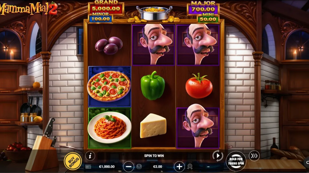 Chef Salvatore em sua cozinha rústica italiana no slot Mamma Mia 2